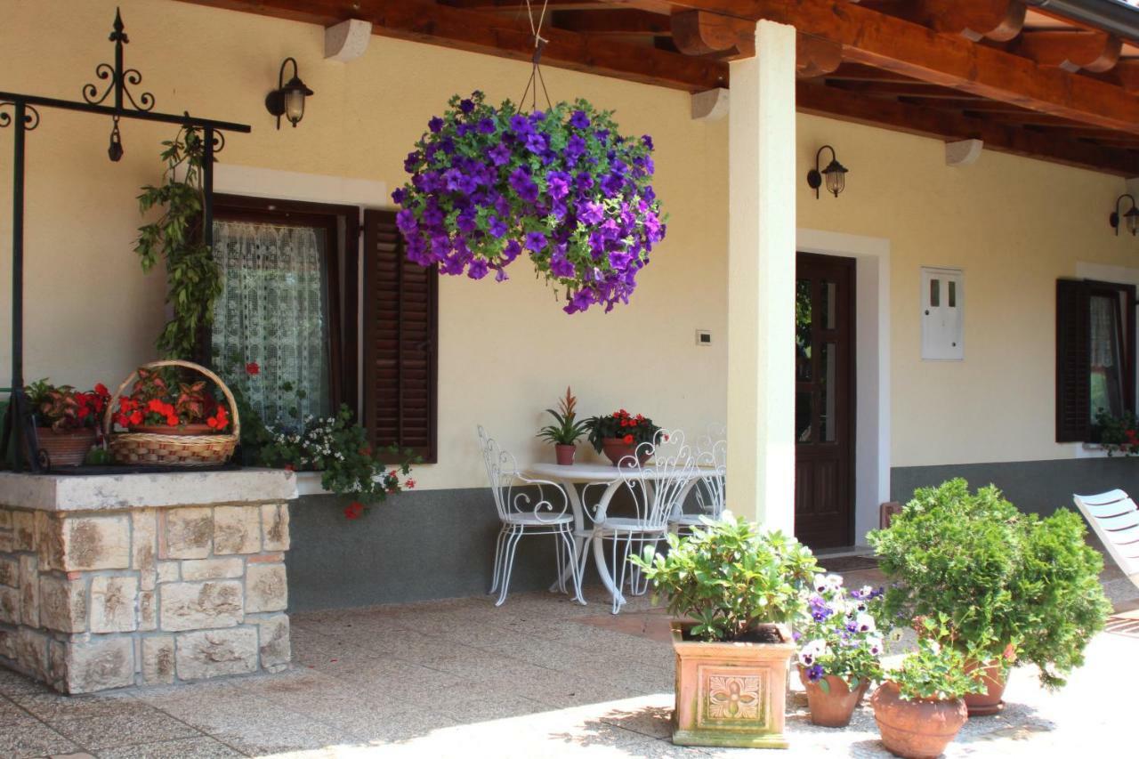 Country House Lokev Hostal Exterior foto
