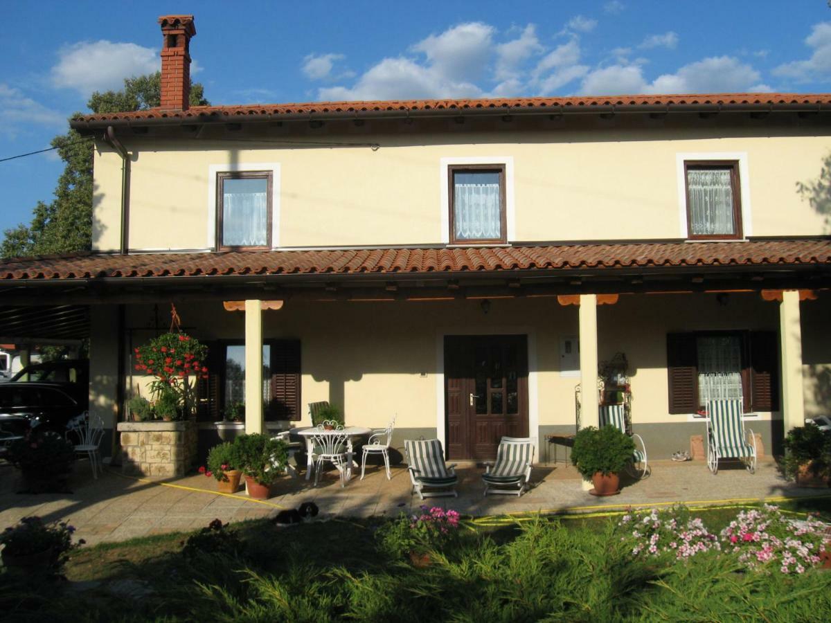 Country House Lokev Hostal Exterior foto